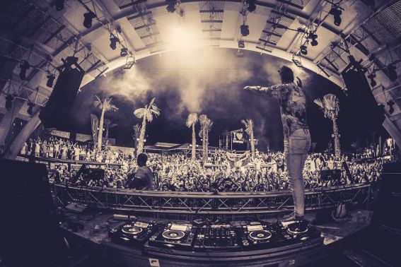 showtek_(49)